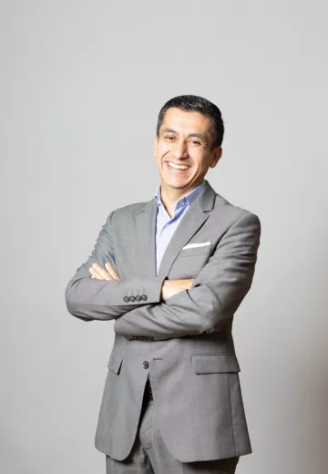 Carlos Sánchez Hover