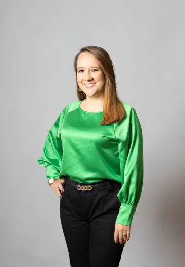 Stefani Rivera Hover